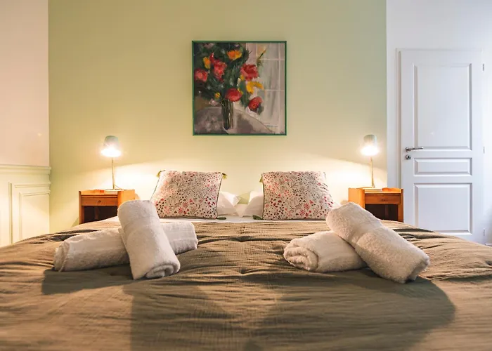 Le Clovis - Cathédrale Appartement *